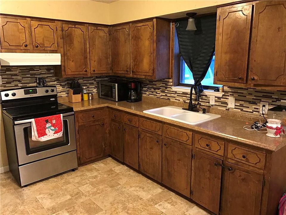 1st image of 4410 Edgewood Dr