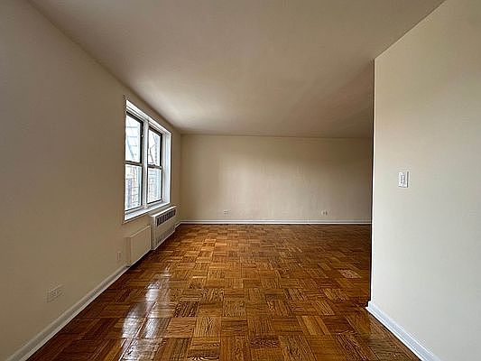 5th image of 162-15 Highland Ave #6M