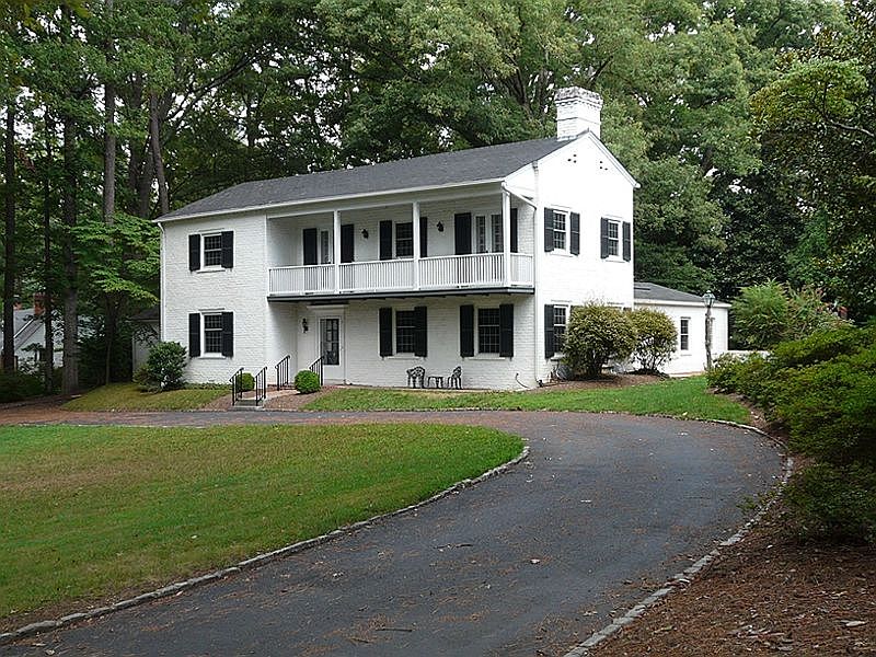 1st image of 1 E Glenbrooke Cir