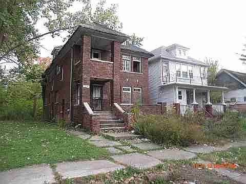 1690 Cortland