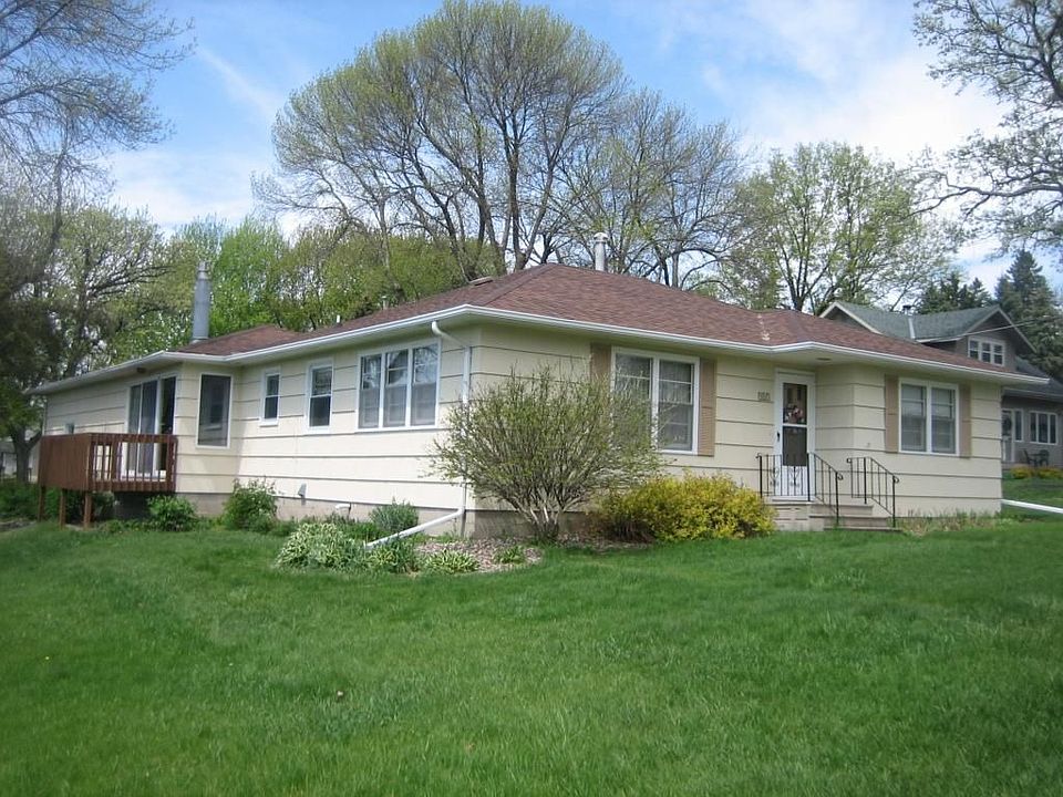 1st image of 917 Lakewood Ave