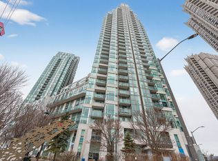 3939 Duke Of York Blvd #3008, Mississauga, ON L5B 4N2