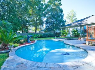 1543 Marble Lake Dr, Jacksonville, FL 32221