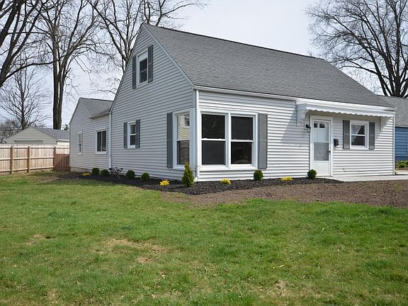 2nd image of 2151 Suncrest Dr