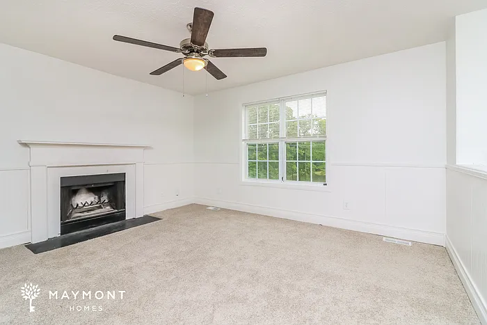 980 Hitchcock Rd — Photo 4