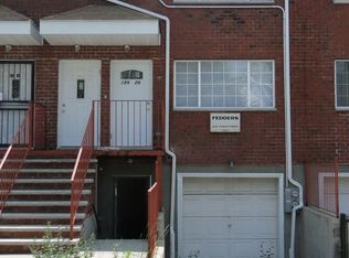 18926 113th Rd, Saint Albans, NY 11412