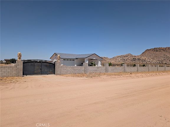 5th image of 0 Manzana 15 Drive Lot 20 Parcel 435-022