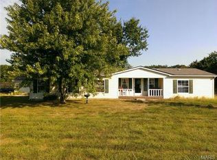 51 Southland Dr, Wright City, MO 63390
