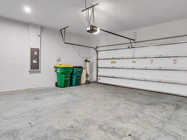 10735 Hawks Landing Dr — Photo 21