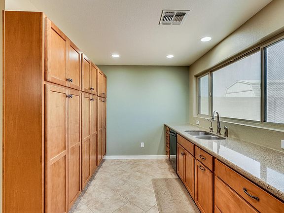 4th image of 13441 N 37th Dr