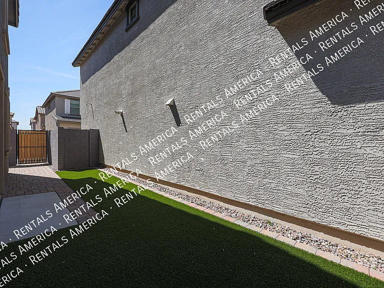3768 N 99th Dr — Photo 37
