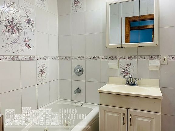 3rd image of 1237 Bedford Ave #2