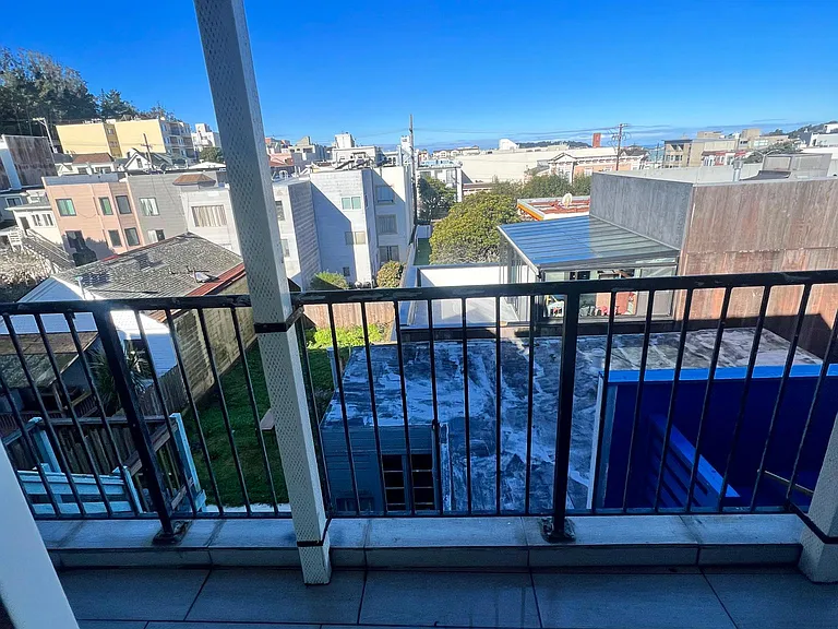 129 Blake St — Photo 13