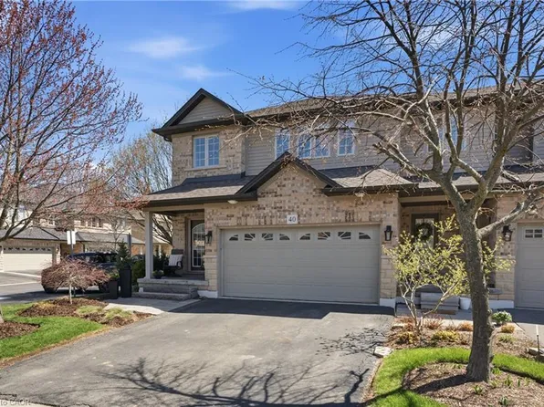 441 Stonehenge Dr #40, Hamilton, ON L9K 0B1