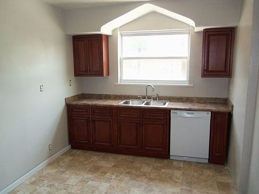 2nd image of 3375 N Bend Rd