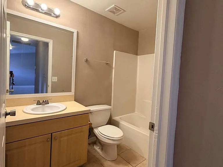 714 Jack Ave S — Photo 23