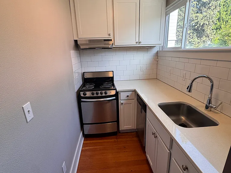 1035 SE 14th Ave #2 — Photo 17