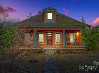 104 Enthoffer St, Black Mountain, NC 28711