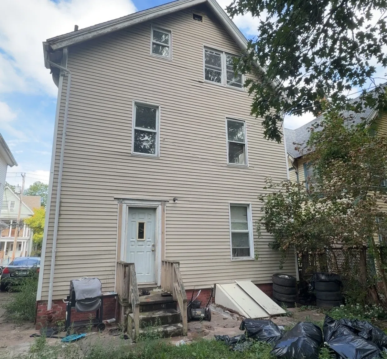 49 Carmel St — Photo 2
