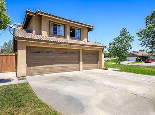 3001 Mountainside Dr, Corona, CA 92882
