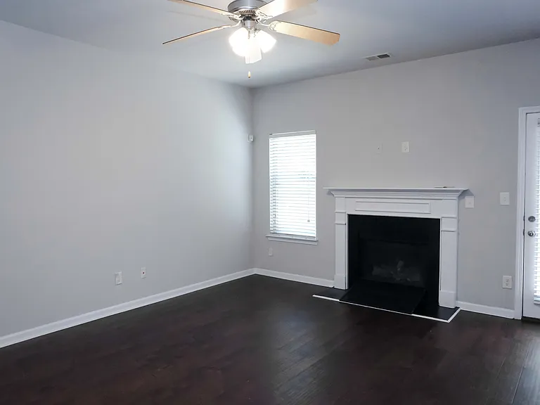 966 Ava Lynn Ln — Photo 7