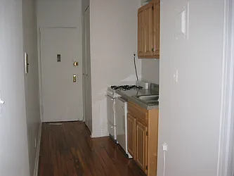 Rented by Rita S Citrin, LREB