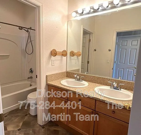 3340 Sansol Ct — Photo 12