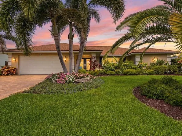 1929 Pebble Beach Ct, Venice, FL 34293