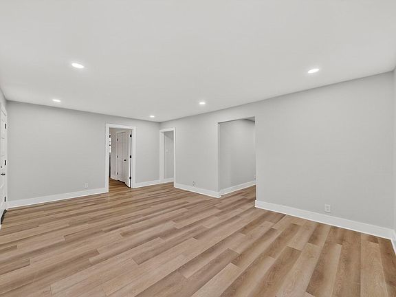 5th image of 5313 Libbey Ave