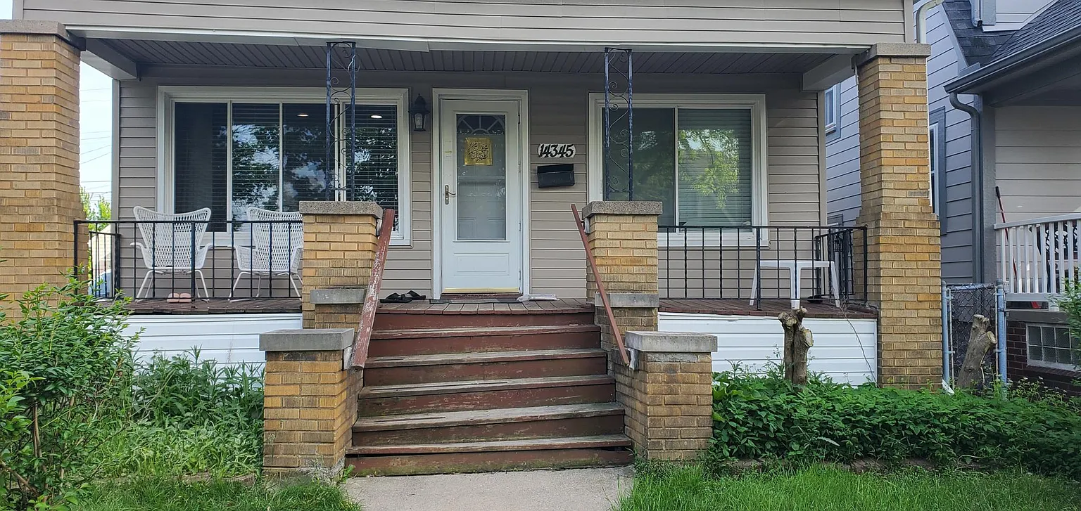 14345 Wellesley St photo 1