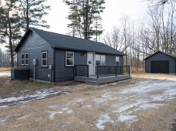 W7641 Welch Prairie Rd, New Lisbon, WI 53950
