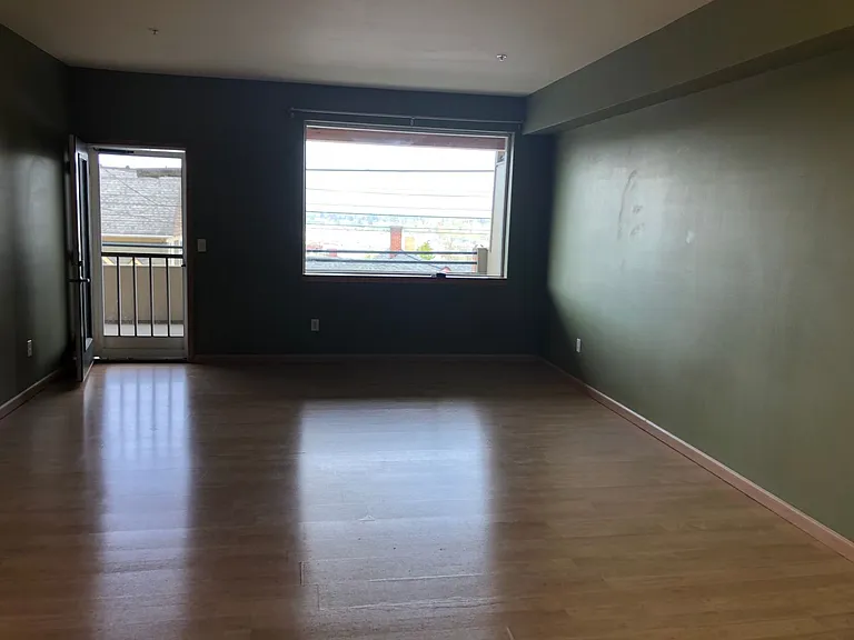 1007 High St #103 — Photo 13