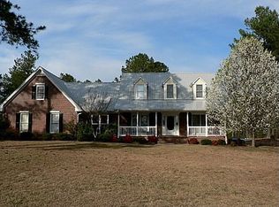 6975 Point East Dr, Fayetteville, NC 28306