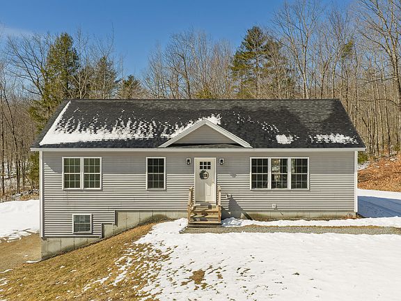 2nd image of 347 Quaker Ridge Road