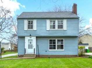 2009 Campus Dr, South Euclid, OH 44121