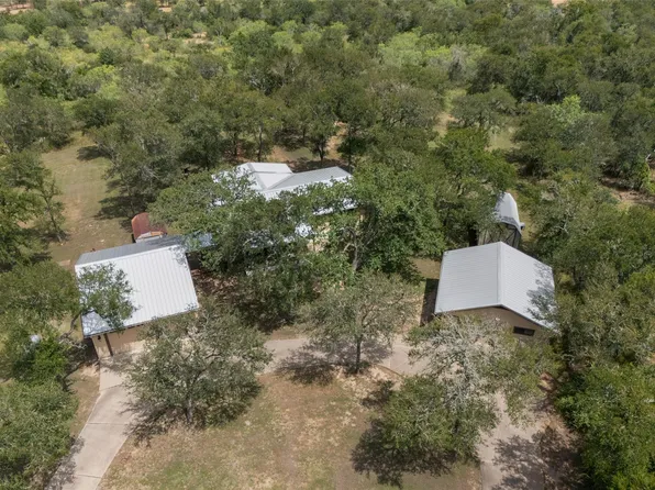 153 Saldana Dr, Cedar Creek, TX 78612