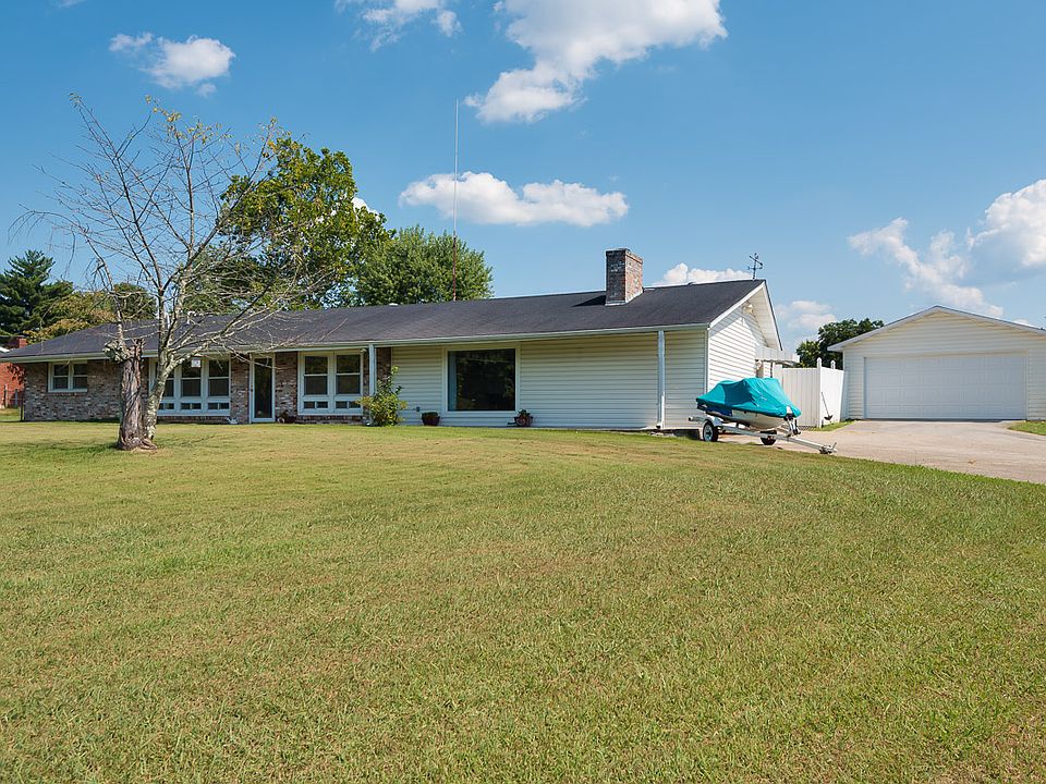 1st image of 2336 Laramie Dr