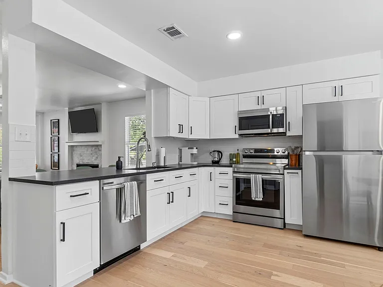 2101 Kirksey Dr #A — Photo 13