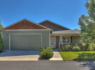 524 NE Apache Cir, Redmond, OR 97756