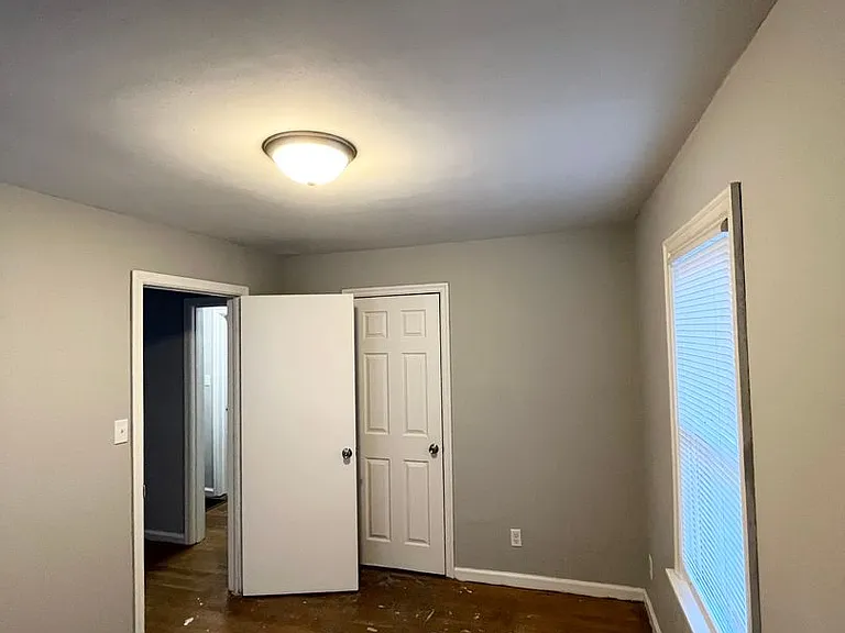 701 Elizabeth Ave — Photo 17