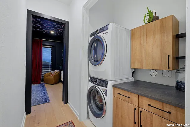 719 E Locust St #4107 — Photo 40