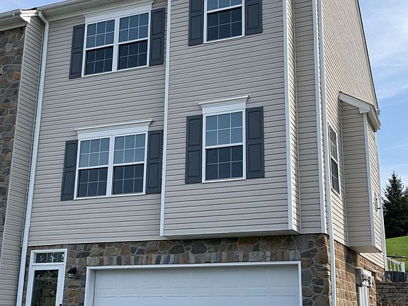 2nd image of 680 Freedom Dr