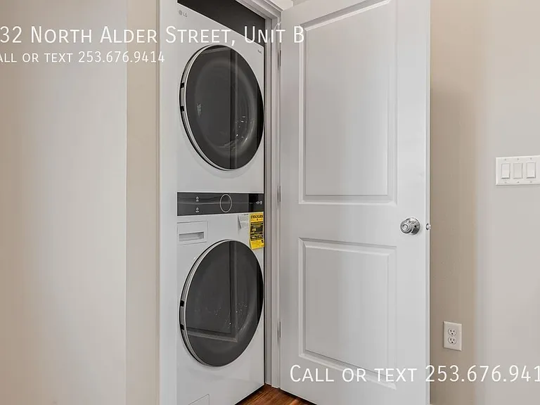 932 N Alder St #B — Photo 15