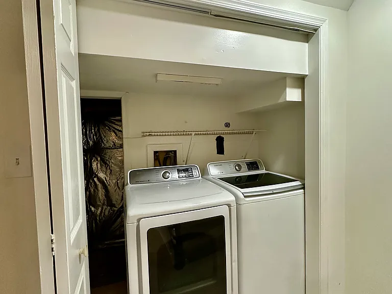 9242 Jessica Dr — Photo 12
