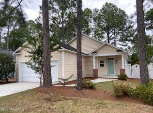 3912 Pepperberry Ln, Southport, NC 28461
