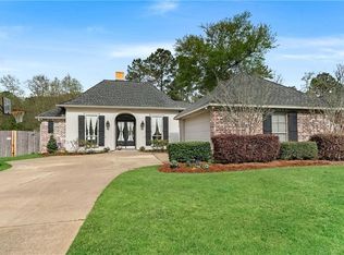 313 Clover Meadow Dr, Covington, LA 70433