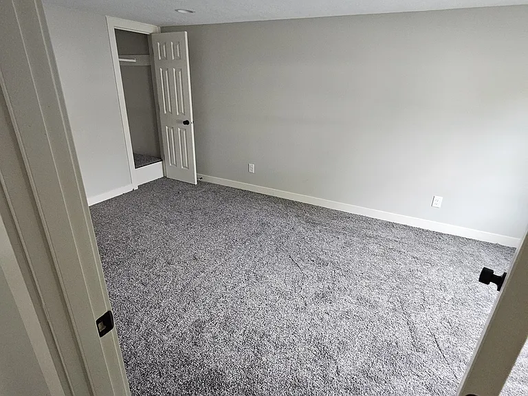 4515 S Cherry Ave — Photo 10