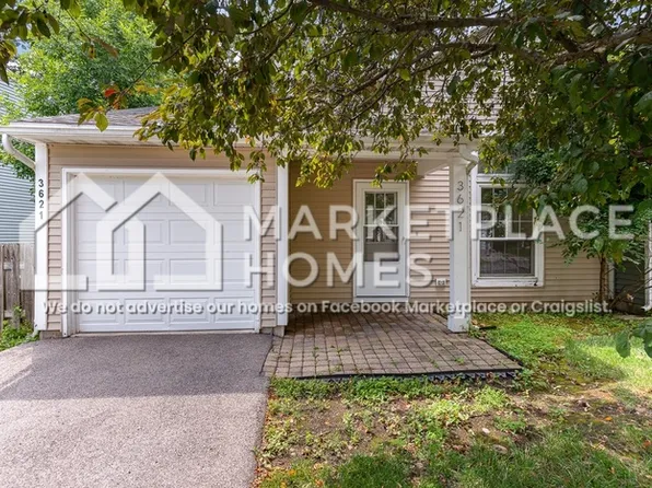 3621 Linden Dr, Island Lake, IL 60042