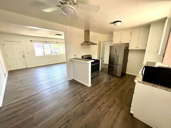 2nd image of 1861 El Sereno Ave