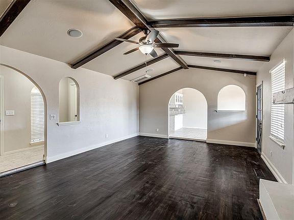 4th image of 9908 S Youngs Ln